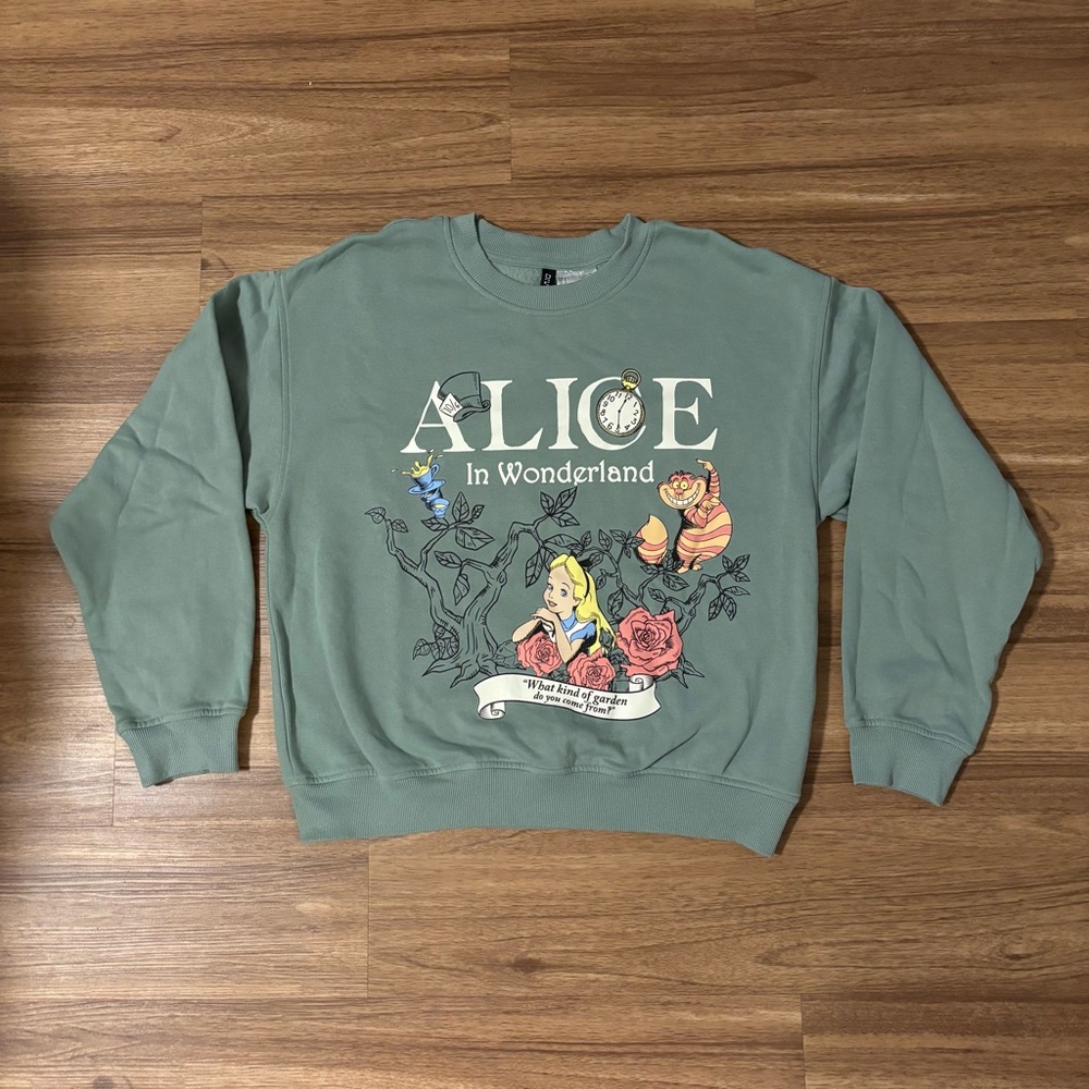 H&M Alice in Wonderland Sweatshirt